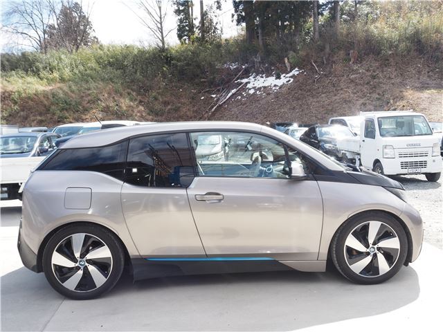 صورة 5 لـ 2015 BMW I3