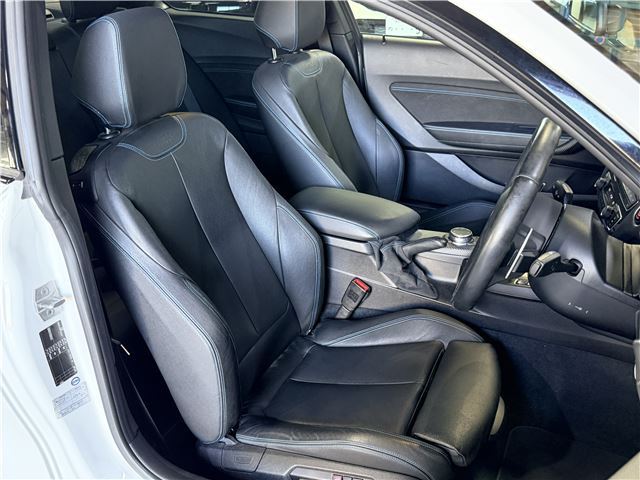 2016 BMW M2 缩略图 28