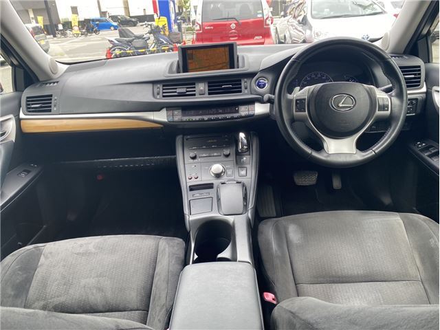 صورة مصغرة 24 لـ 2011 Lexus CT