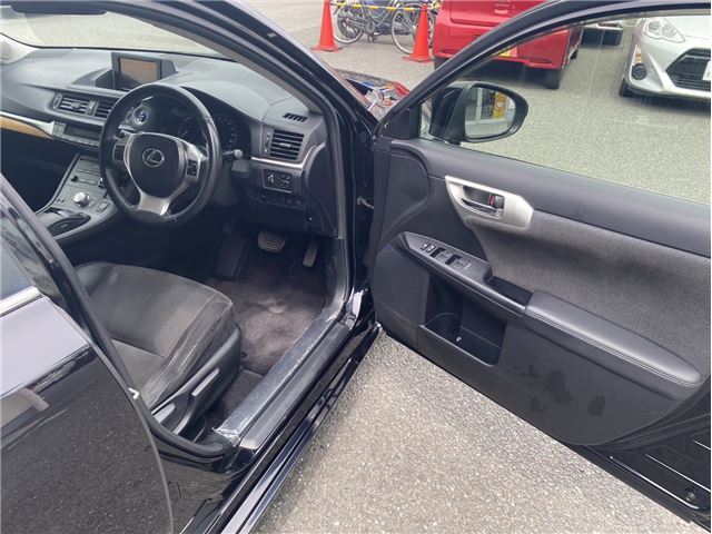 صورة مصغرة 48 لـ 2011 Lexus CT