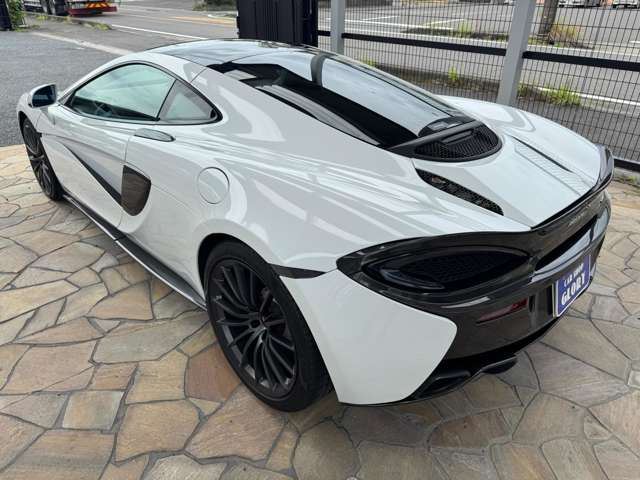 2018 Mclaren 570GT — фото 5