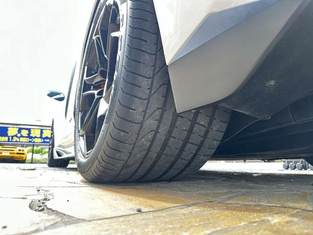 صورة مصغرة 30 لـ 2012 Lamborghini AVENTADOR