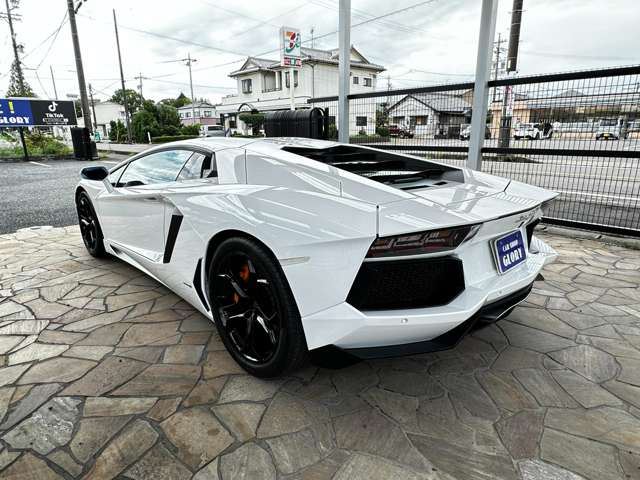 صورة مصغرة 5 لـ 2012 Lamborghini AVENTADOR