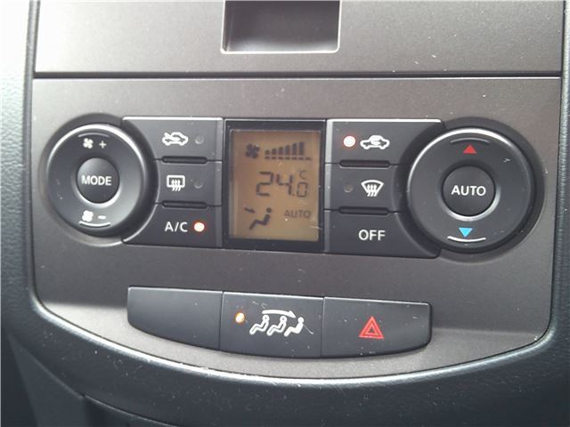 صورة مصغرة 30 لـ 2010 Nissan LAFESTA