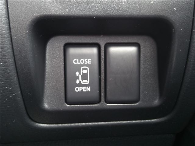 صورة مصغرة 44 لـ 2010 Nissan LAFESTA