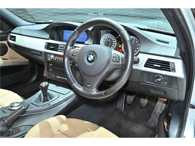 2008 BMW M3 — миниатюра 16