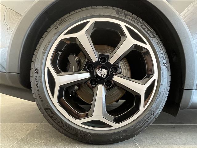 صورة مصغرة 15 لـ 2025 Porsche TAYCAN CROSS TURISMO