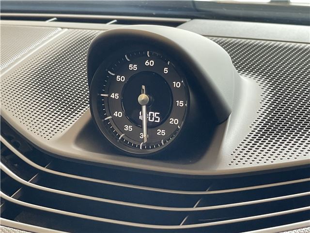 صورة مصغرة 35 لـ 2025 Porsche TAYCAN CROSS TURISMO