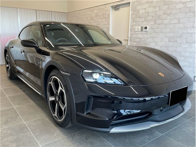 صورة 8 لـ 2025 Porsche TAYCAN CROSS TURISMO