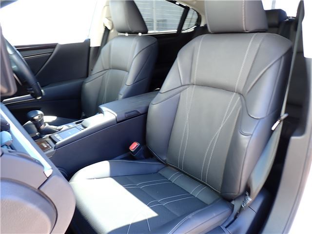 2019 Lexus ES thumbnail 17