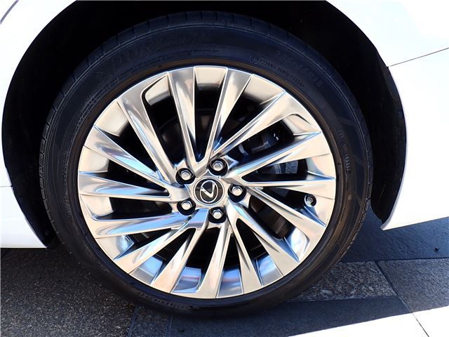 2019 Lexus ES thumbnail 44
