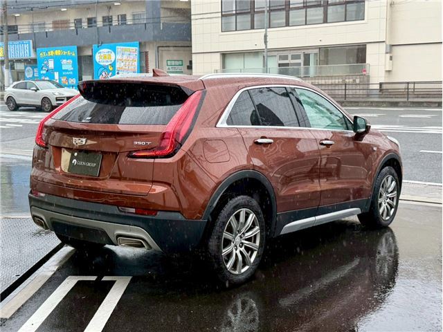 2021 Cadillac XT4 照片 2