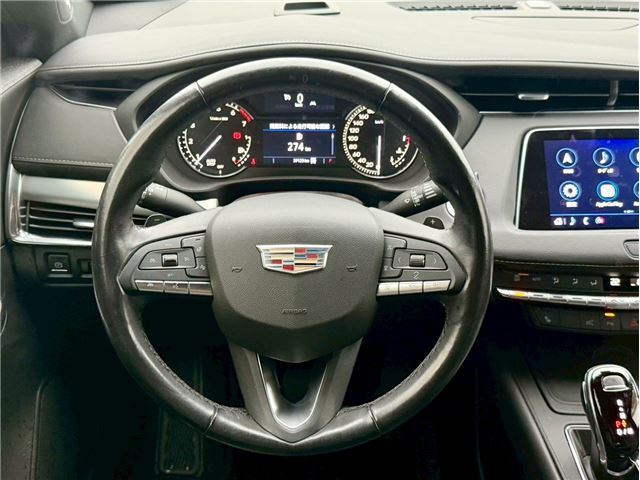 2021 Cadillac XT4 — миниатюра 25