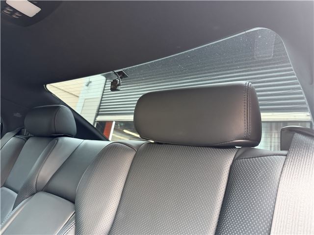 2010 Lexus IS F — миниатюра 21