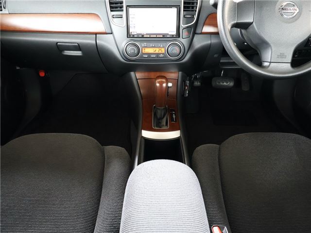 صورة مصغرة 17 لـ 2009 Nissan BLUEBIRD