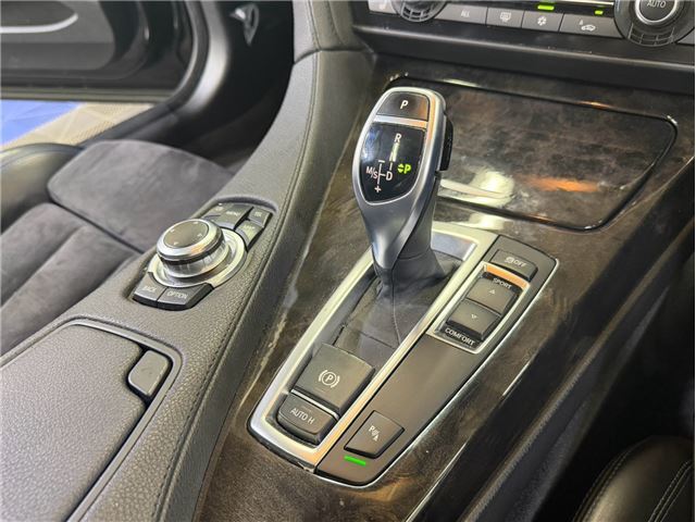 2011 BMW 6 SERIES — миниатюра 24