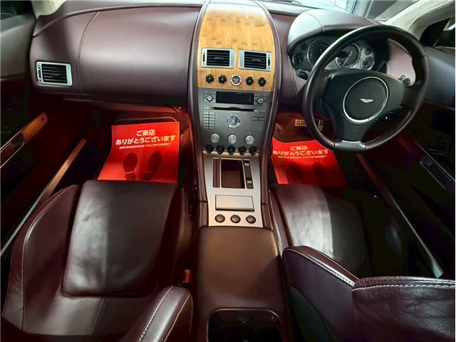 2006 Aston Martin DB9 — миниатюра 8
