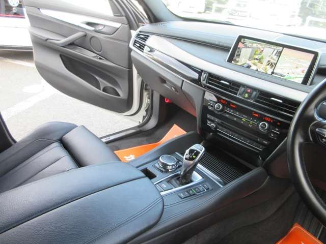 صورة 2 لـ 2015 BMW X6
