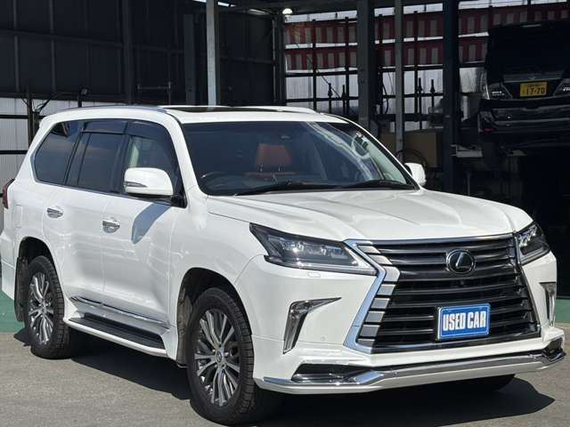 صورة 3 لـ 2016 Lexus LX