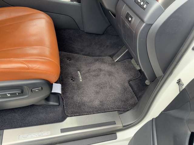 2016 Lexus LX 缩略图 64