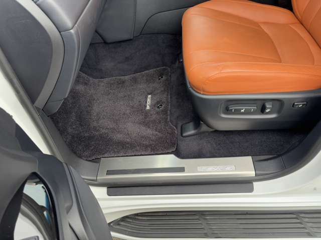 2016 Lexus LX 缩略图 69