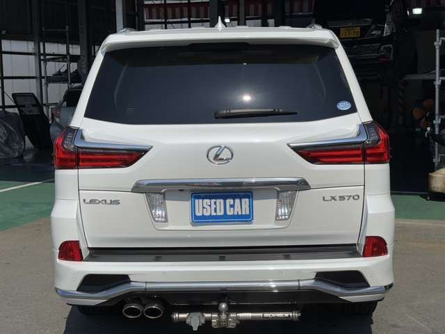 صورة 5 لـ 2016 Lexus LX