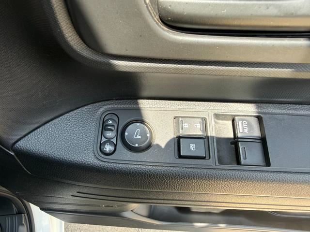 صورة مصغرة 11 لـ 2017 Honda N-VAN