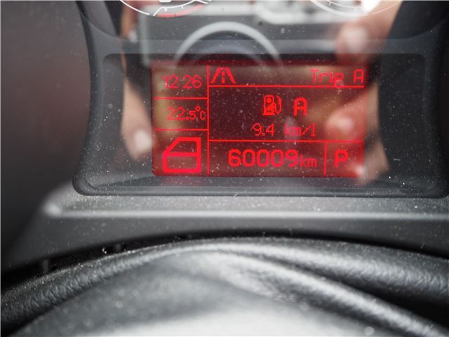 2012 ALFA Romeo GIULIETTA 缩略图 18