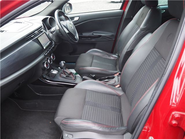 2012 ALFA Romeo GIULIETTA 缩略图 28