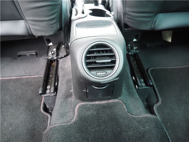 2012 ALFA Romeo GIULIETTA 缩略图 34
