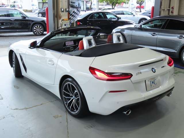 صورة 9 لـ 2019 BMW Z4