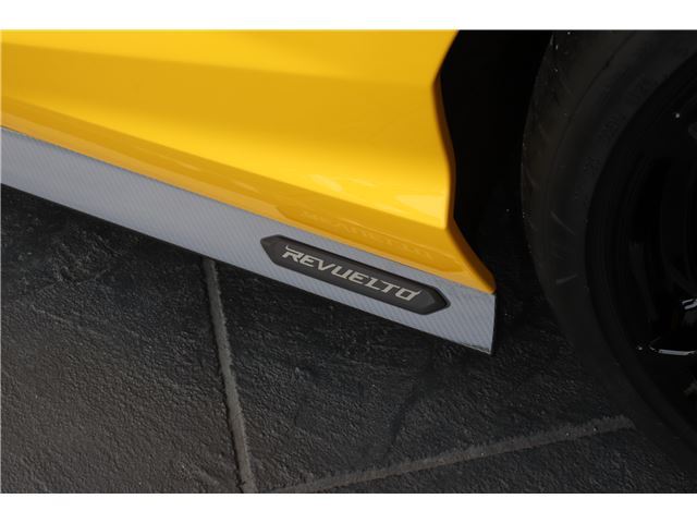 2024 Lamborghini REVUELTO — миниатюра 35