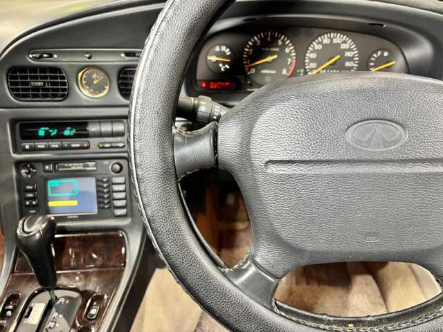 1996 Nissan INFINITI Q45 缩略图 23