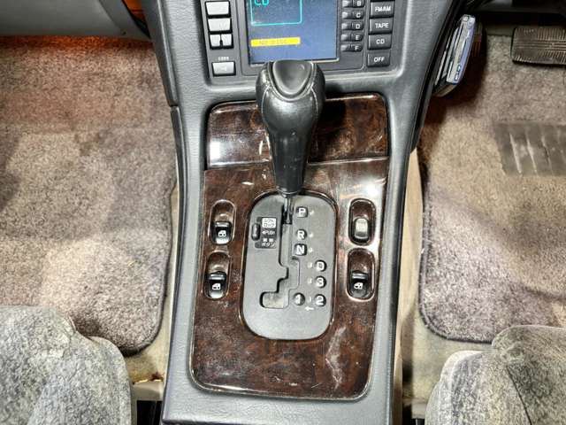 1996 Nissan INFINITI Q45 缩略图 30