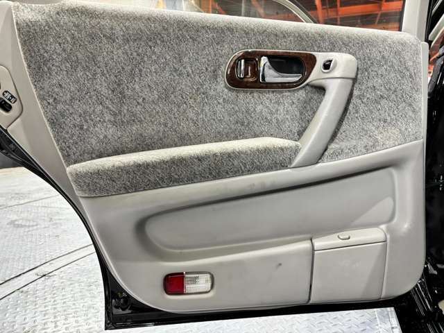 1996 Nissan INFINITI Q45 缩略图 35