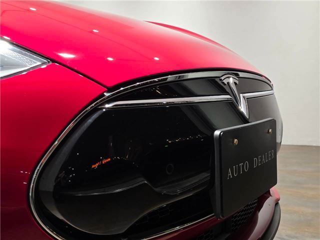 2015 Tesla MODEL S — миниатюра 13