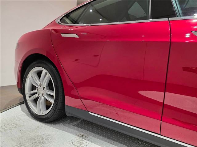 2015 Tesla MODEL S — миниатюра 20