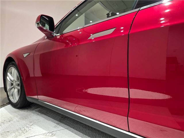 2015 Tesla MODEL S — миниатюра 36
