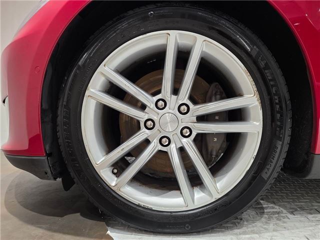 2015 Tesla MODEL S — миниатюра 37