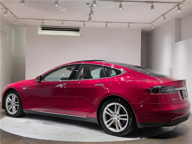 2015 Tesla MODEL S — миниатюра 50