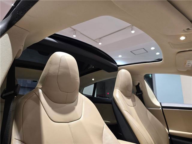 2015 Tesla MODEL S — миниатюра 51