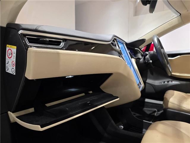 2015 Tesla MODEL S — миниатюра 58