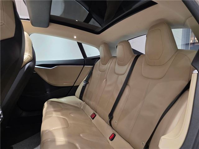 2015 Tesla MODEL S — миниатюра 64