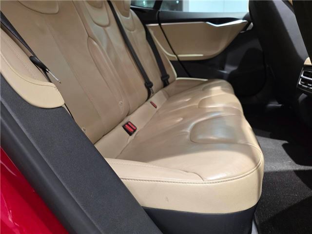 2015 Tesla MODEL S — миниатюра 70