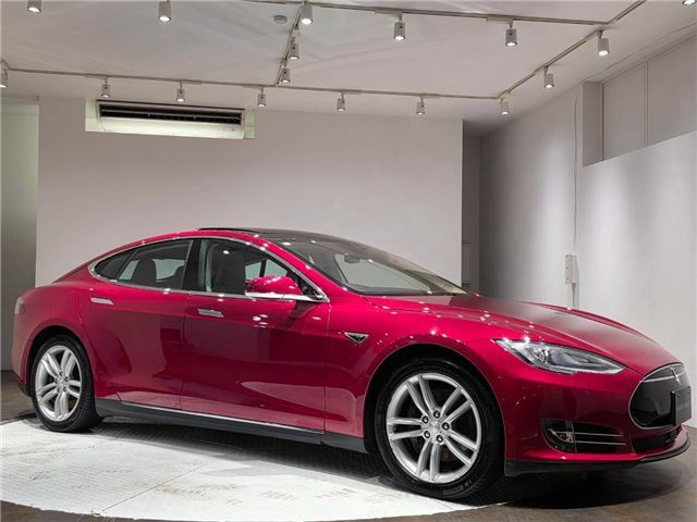 2015 Tesla MODEL S photo 5