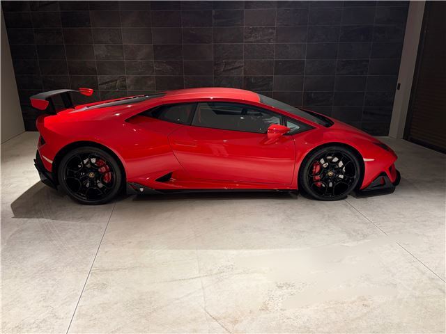 صورة 2 لـ 2017 Lamborghini HURACAN