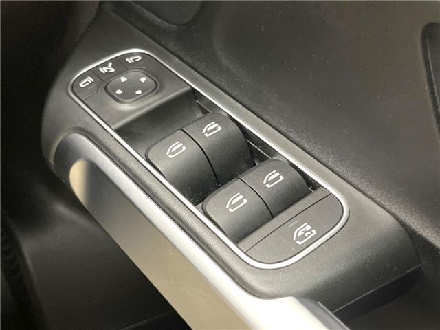 2020 Mercedes-BENZ GLB 缩略图 27