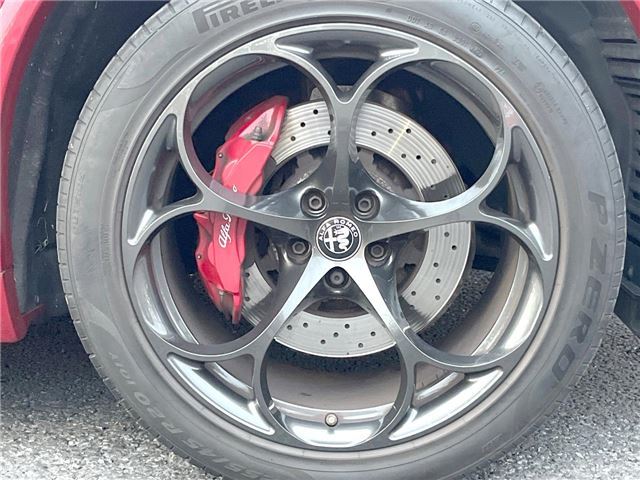 صورة مصغرة 18 لـ 2019 ALFA Romeo STELVIO
