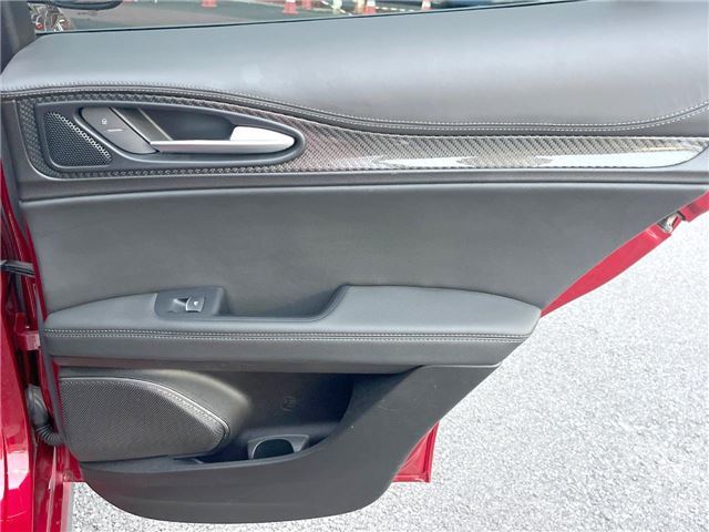 صورة مصغرة 19 لـ 2019 ALFA Romeo STELVIO