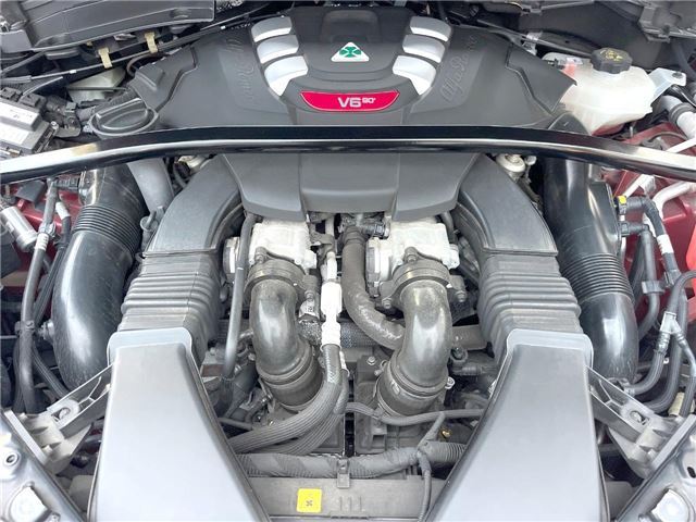 2019 ALFA Romeo STELVIO photo 5